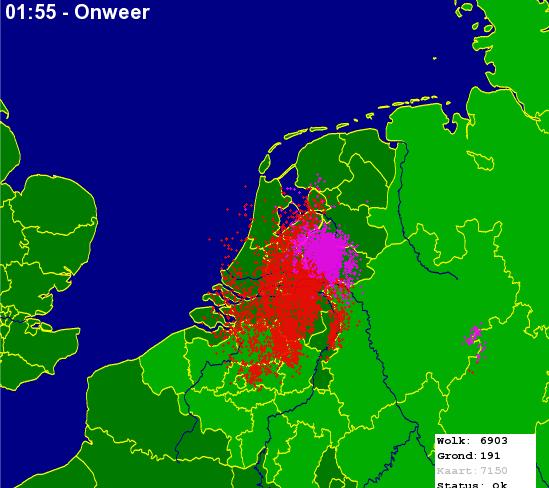 Zware onweersbuien in de nacht van zaterdag op zondag 28 juli 2013